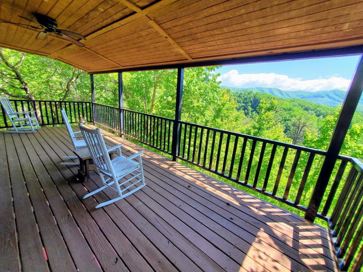 Mountain Ridge Villa Pigeon Forge Eksteriør billede