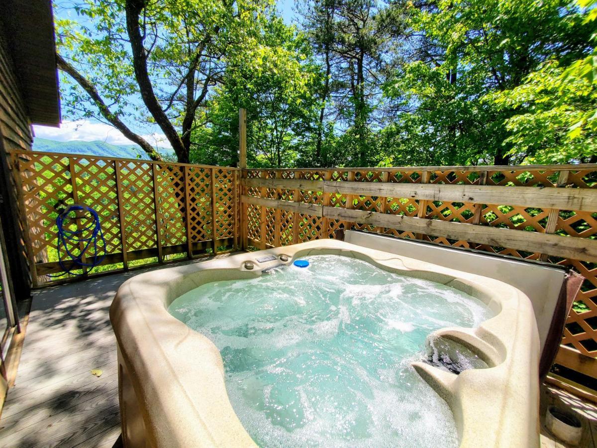 Mountain Ridge Villa Pigeon Forge Eksteriør billede